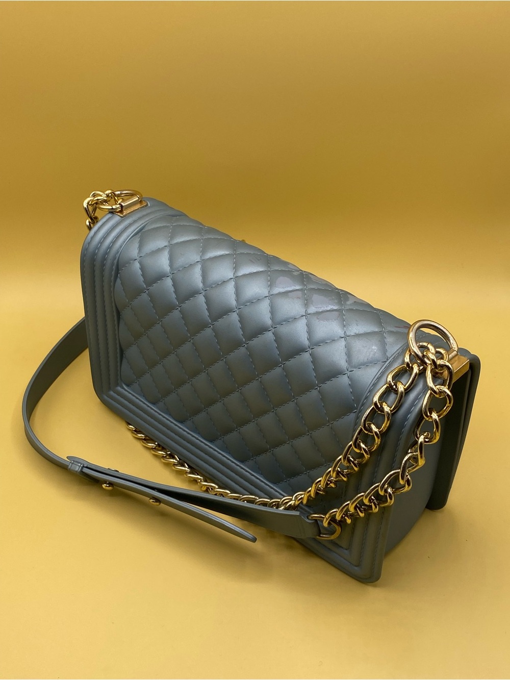 Luxury Quilted Chain Shoulder Bag in Slate Blue - Picture 3 of 4
